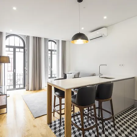 Thomaz Palace Appartement *